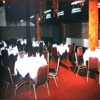 Hotel Broadway Srinagar  Bagian luar foto