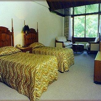 Hotel Broadway Srinagar  Bagian luar foto